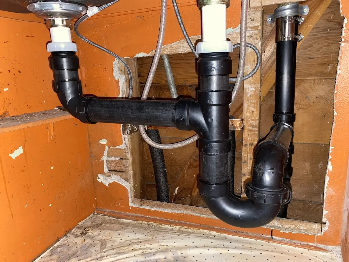 Professional Pipe Bursting equipment and tools on the job in Argo
